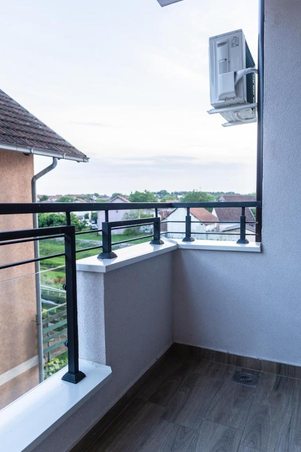 Bella Apartmani ياغودينا المظهر الخارجي الصورة